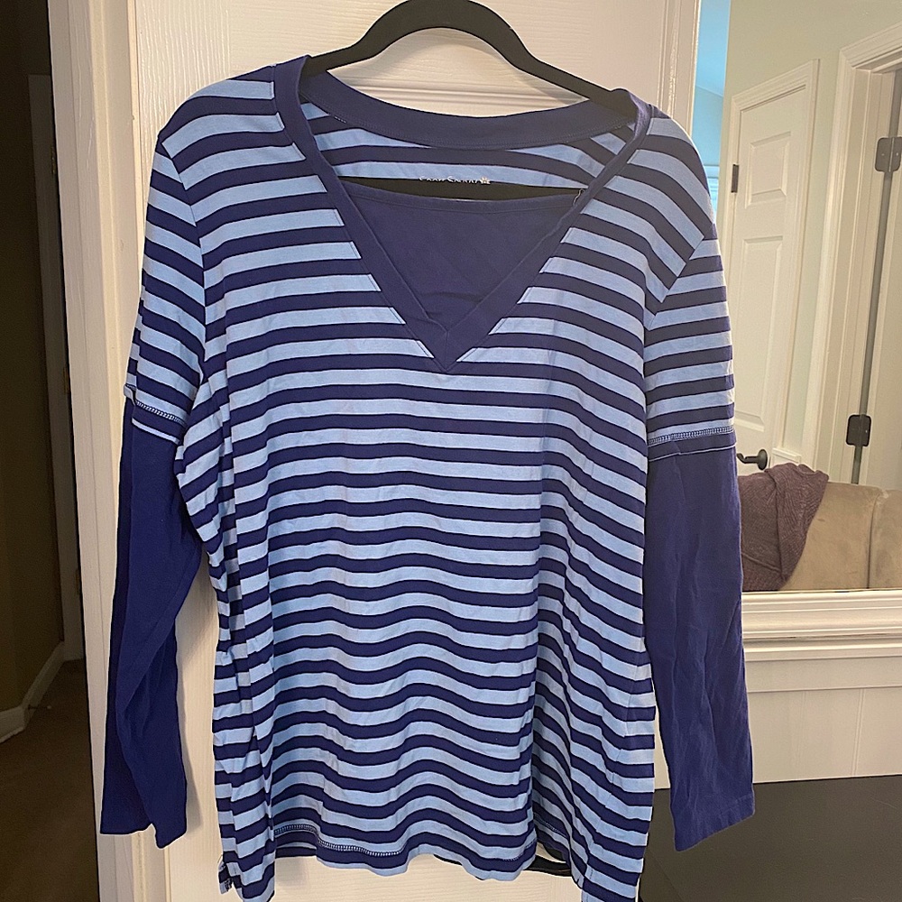 Sport Savvy navy blue/light blue striped knit jersey shirt. Size 1x.
